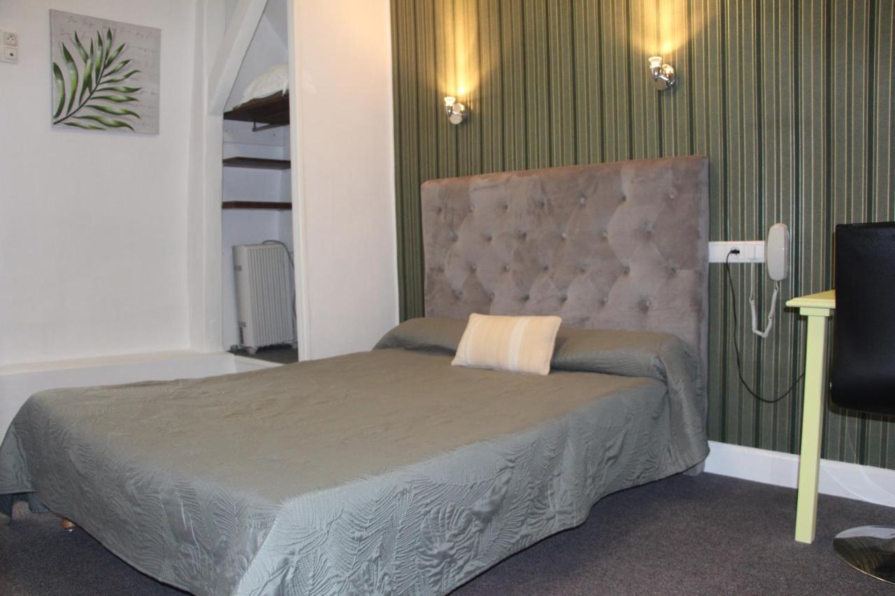 Hotel Au Chapon Fin Poitiers Zewnętrze zdjęcie