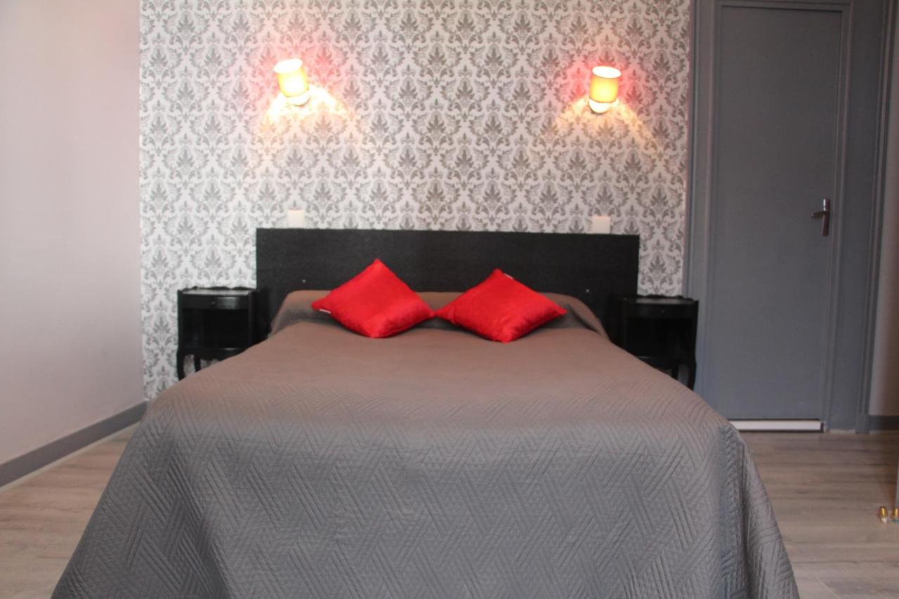 Hotel Au Chapon Fin Poitiers Zewnętrze zdjęcie