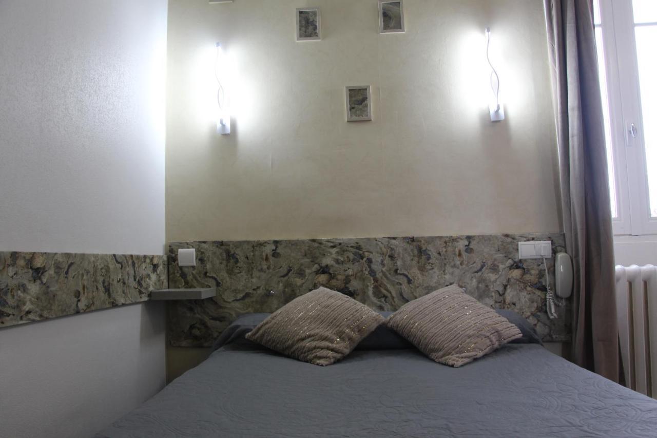 Hotel Au Chapon Fin Poitiers Zewnętrze zdjęcie