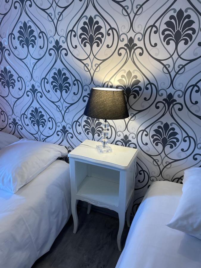 Hotel Au Chapon Fin Poitiers Zewnętrze zdjęcie